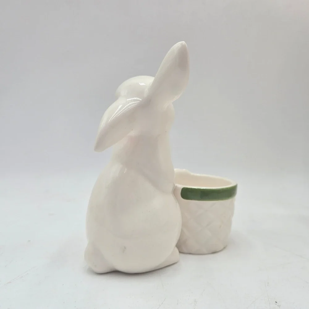 Avon vintage bunny